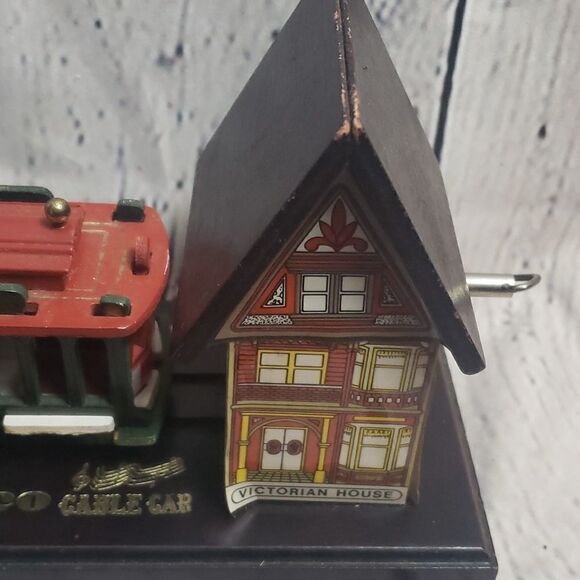 Rare Vintage San Francisco Moving Musical Cable Car - Picture 3 of 5